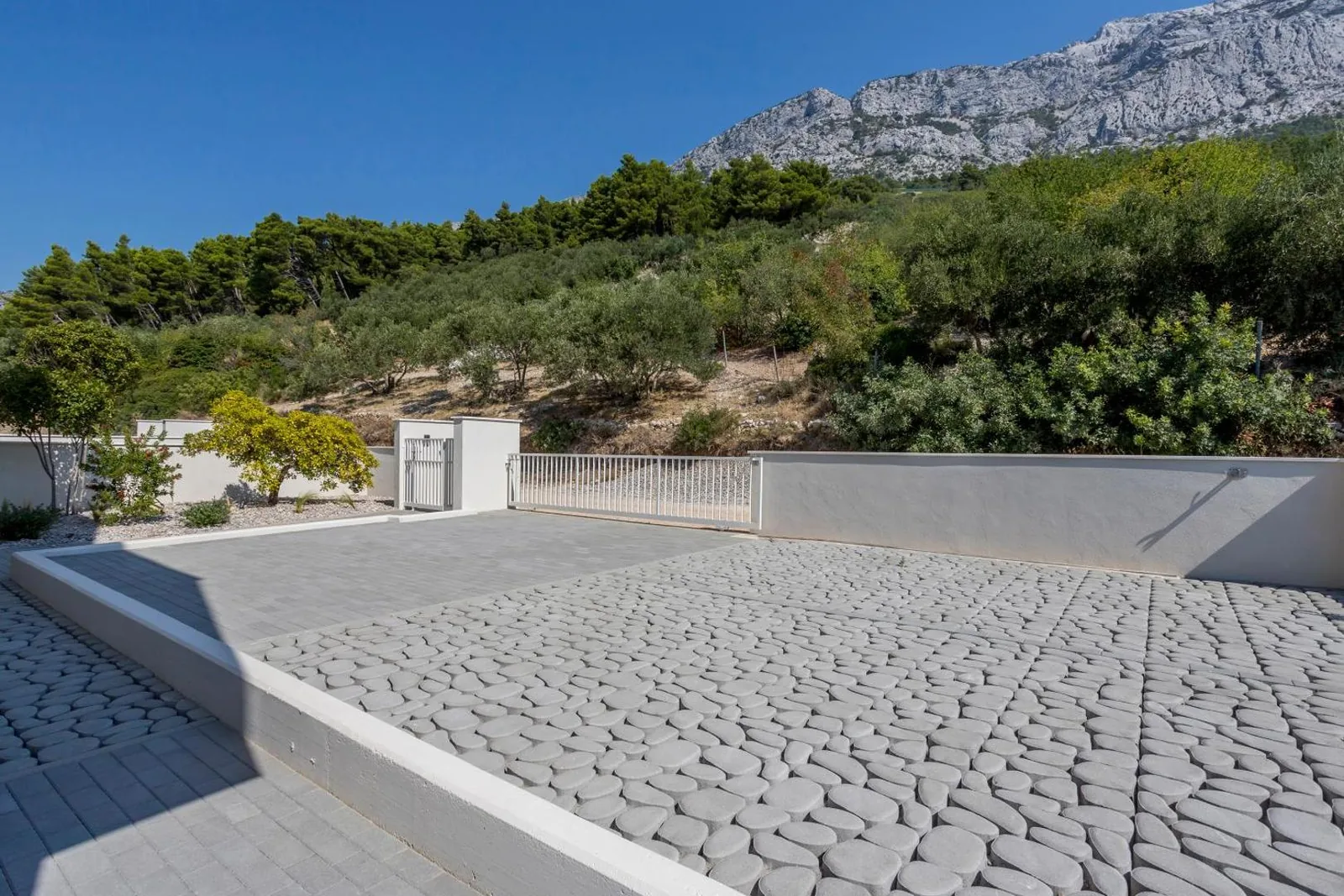 Villa Monachus 2, Aufnahme 5