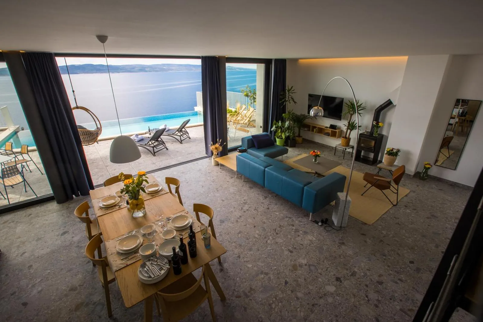 Villa Monachus 2 — Wohnen und Küche